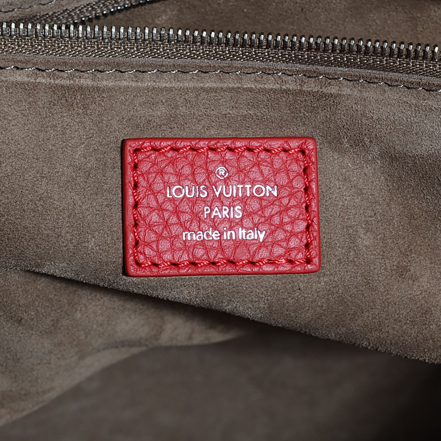 Cuir Taurillon Soft Lockit PM Rubis