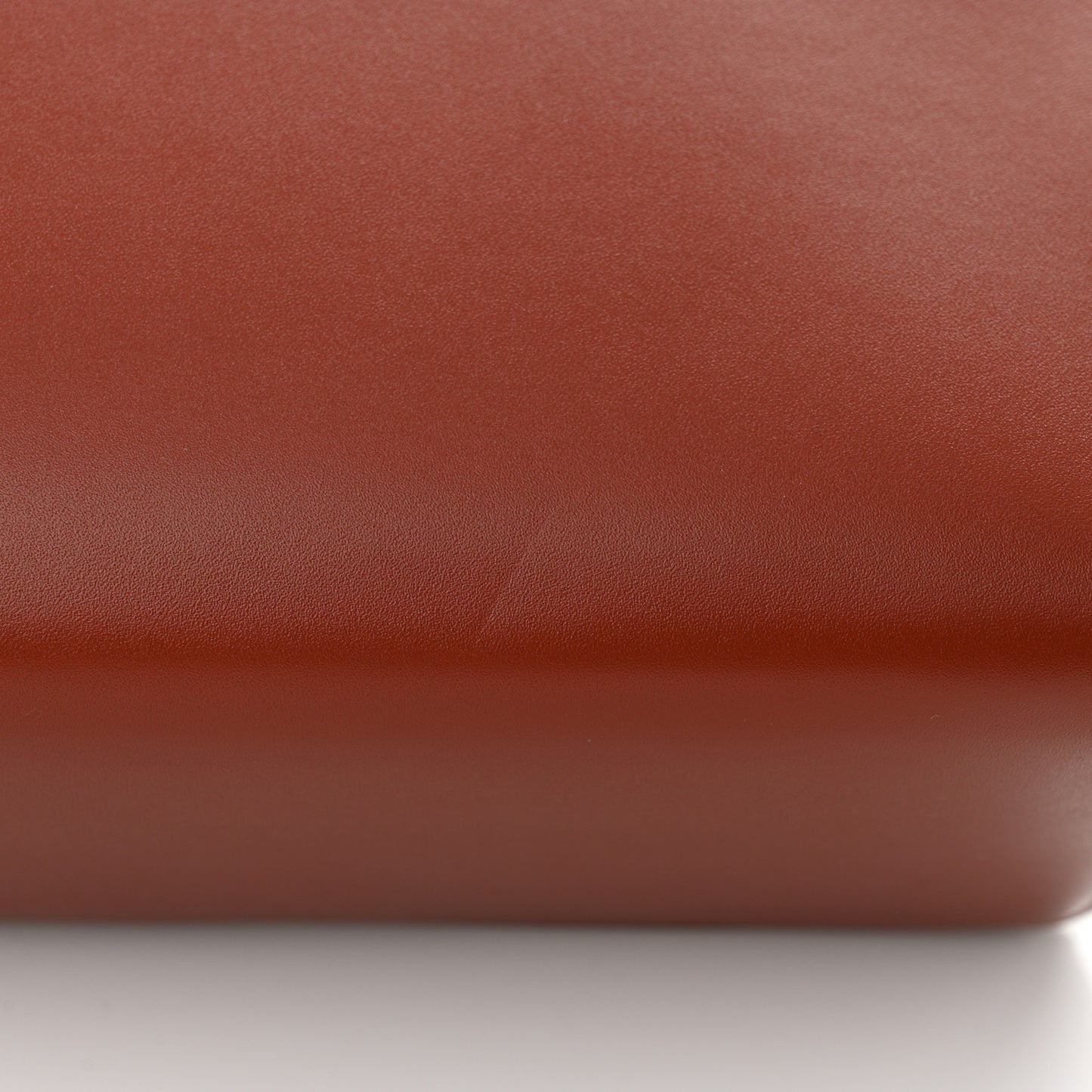 Saddle Calfskin Extra Bag L27 Deep Kummel