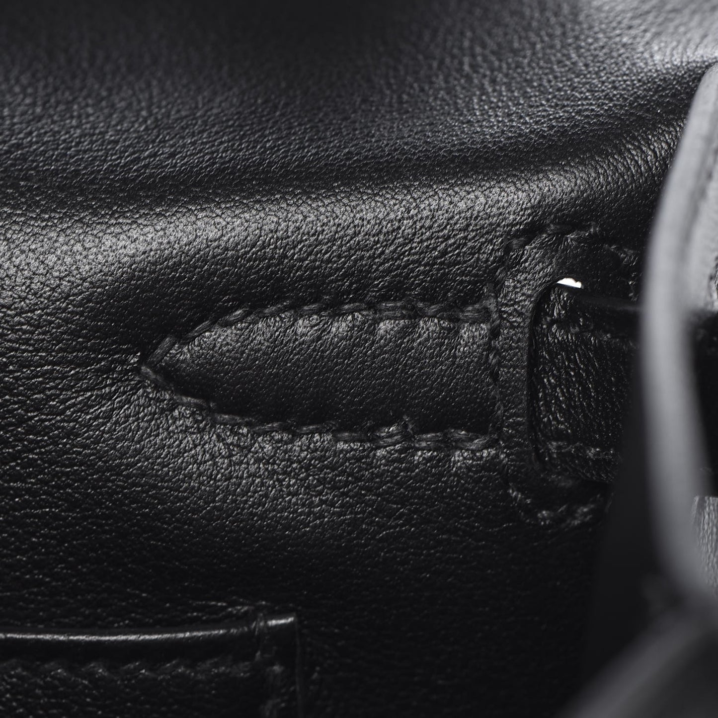 Swift Kelly Pochette Clutch Black