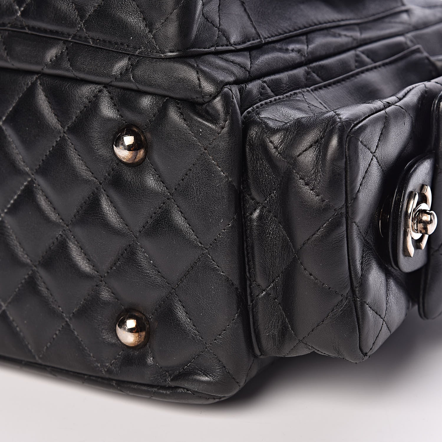 Chanel Calfskin Quilted Large Cambon Multipocket Reporter Black 24 of 24