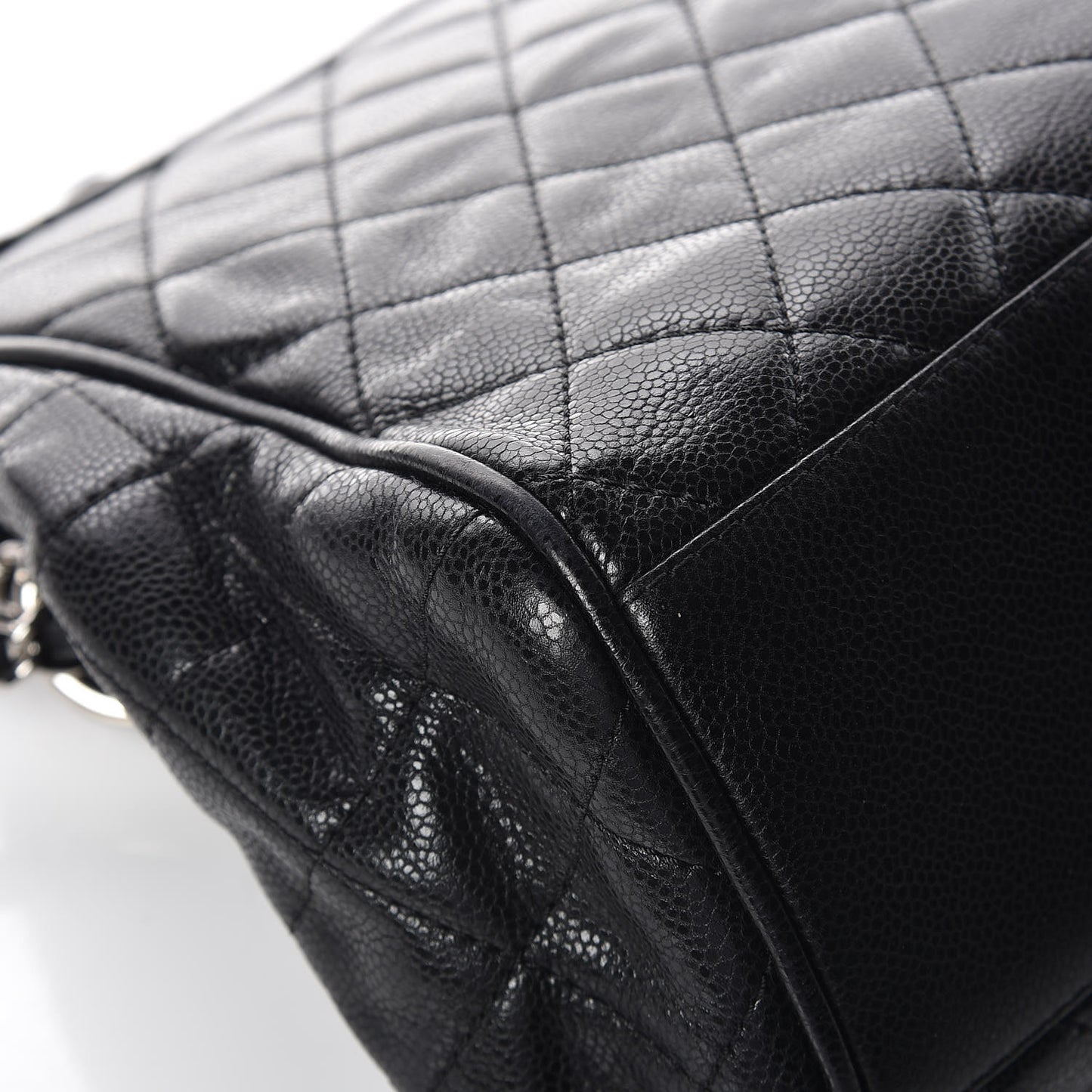 Caviar Quilted Timeless Accordion Flap Black