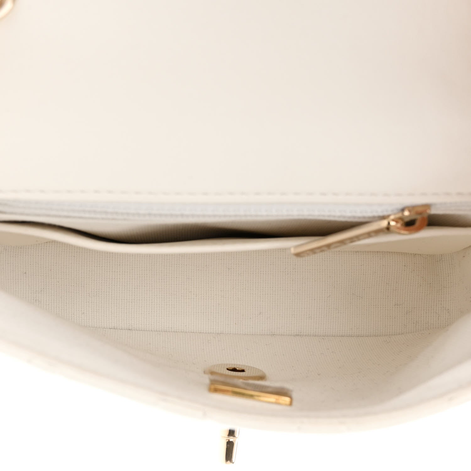 Chanel Lambskin Resin Quilted Mini Heart Square Flap White 5 of 11