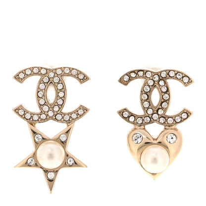 Chanel Crystal Pearl Charming Winter CC Star Heart Earrings Gold 1 of 5