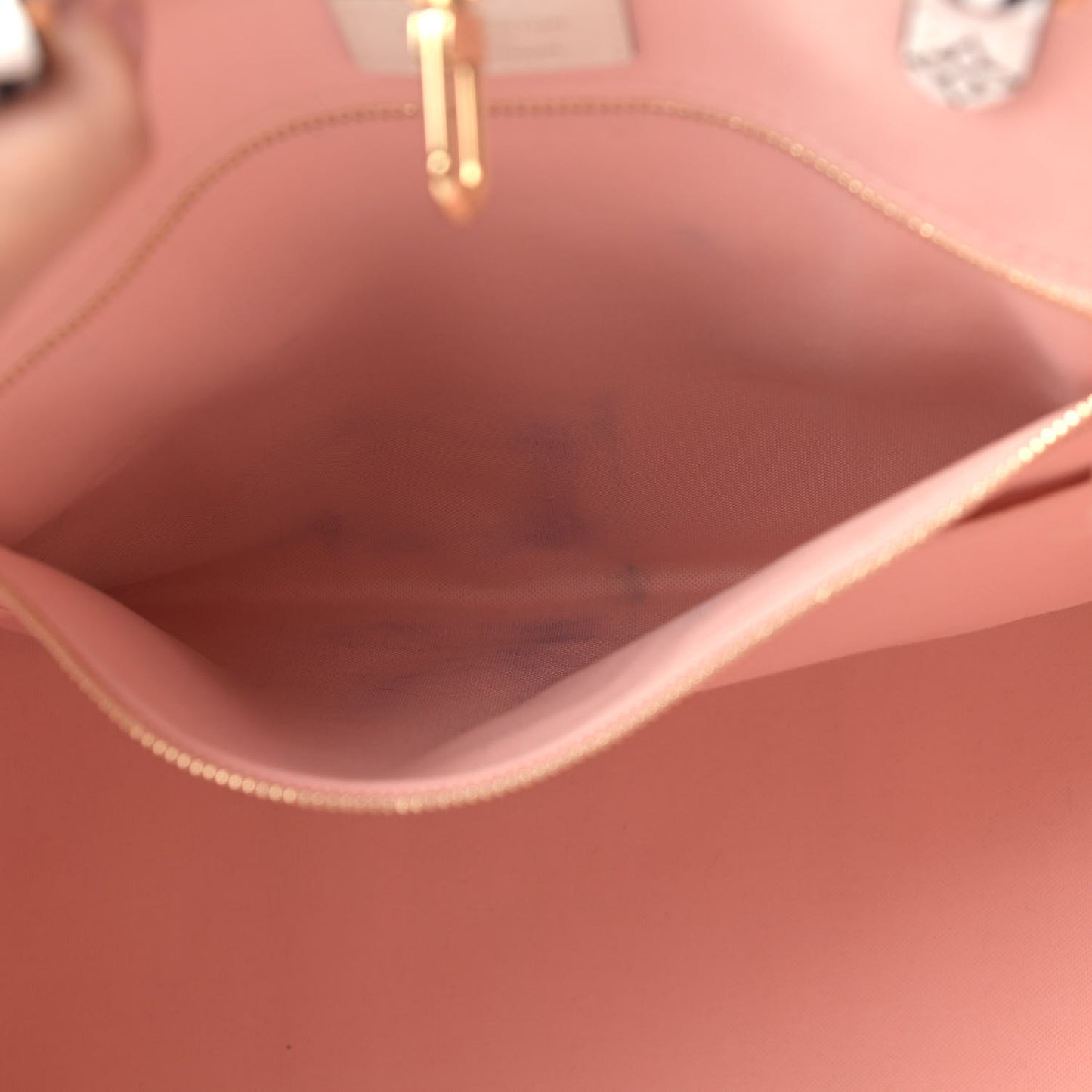 Monogram Giant Onthego GM Rouge Rose