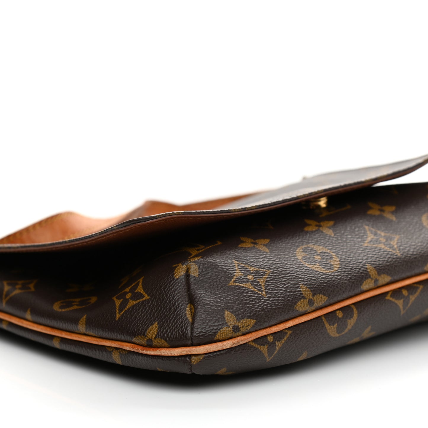 Monogram Musette Tango