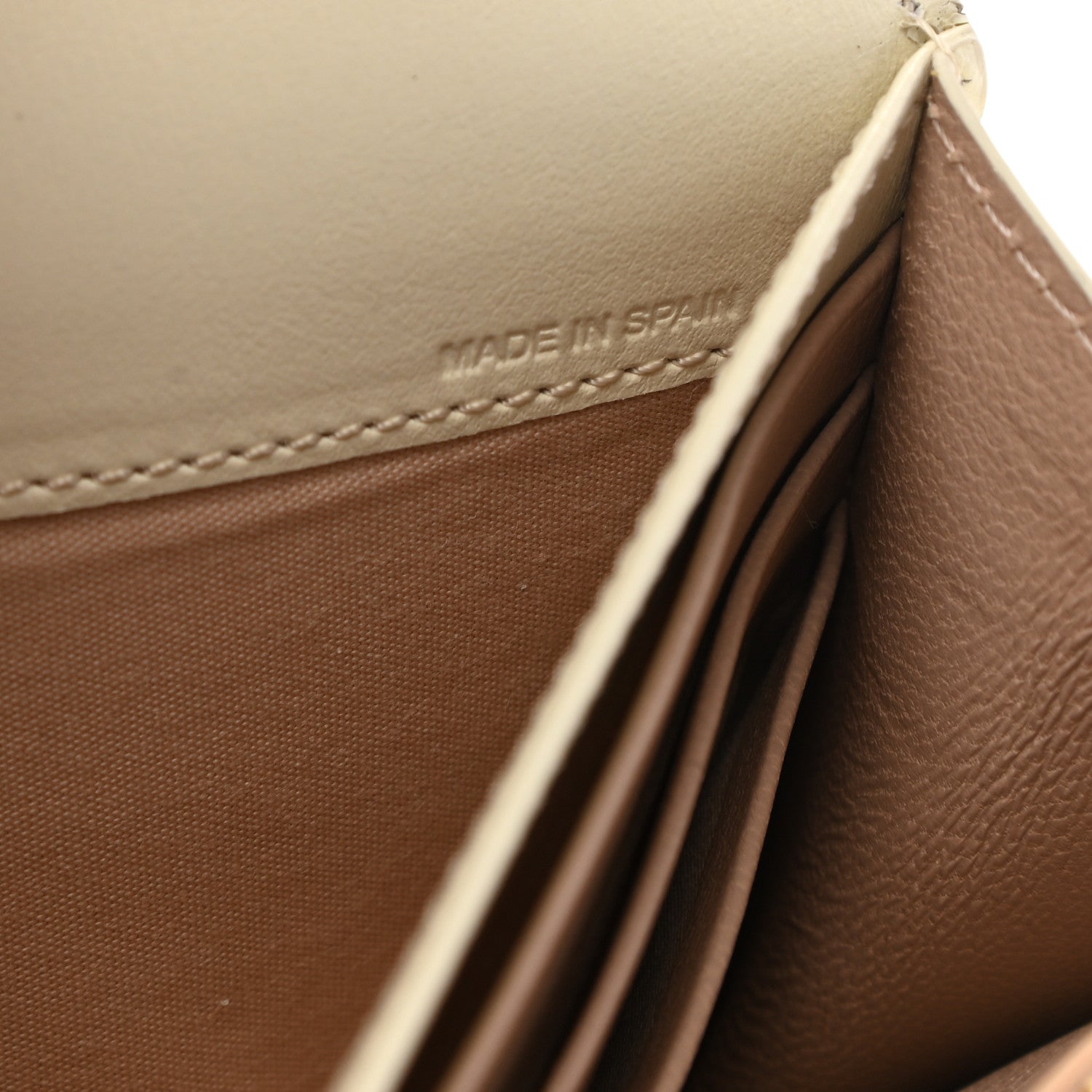 Chloe Smooth Calfskin Chloe Long Wallet Off White 7 of 9