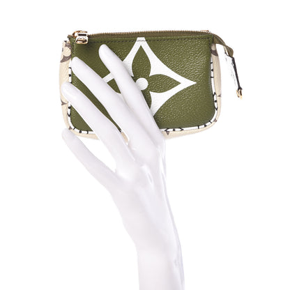 Louis Vuitton Monogram Giant Micro Pochette Accessories Kaki White 2 of 8
