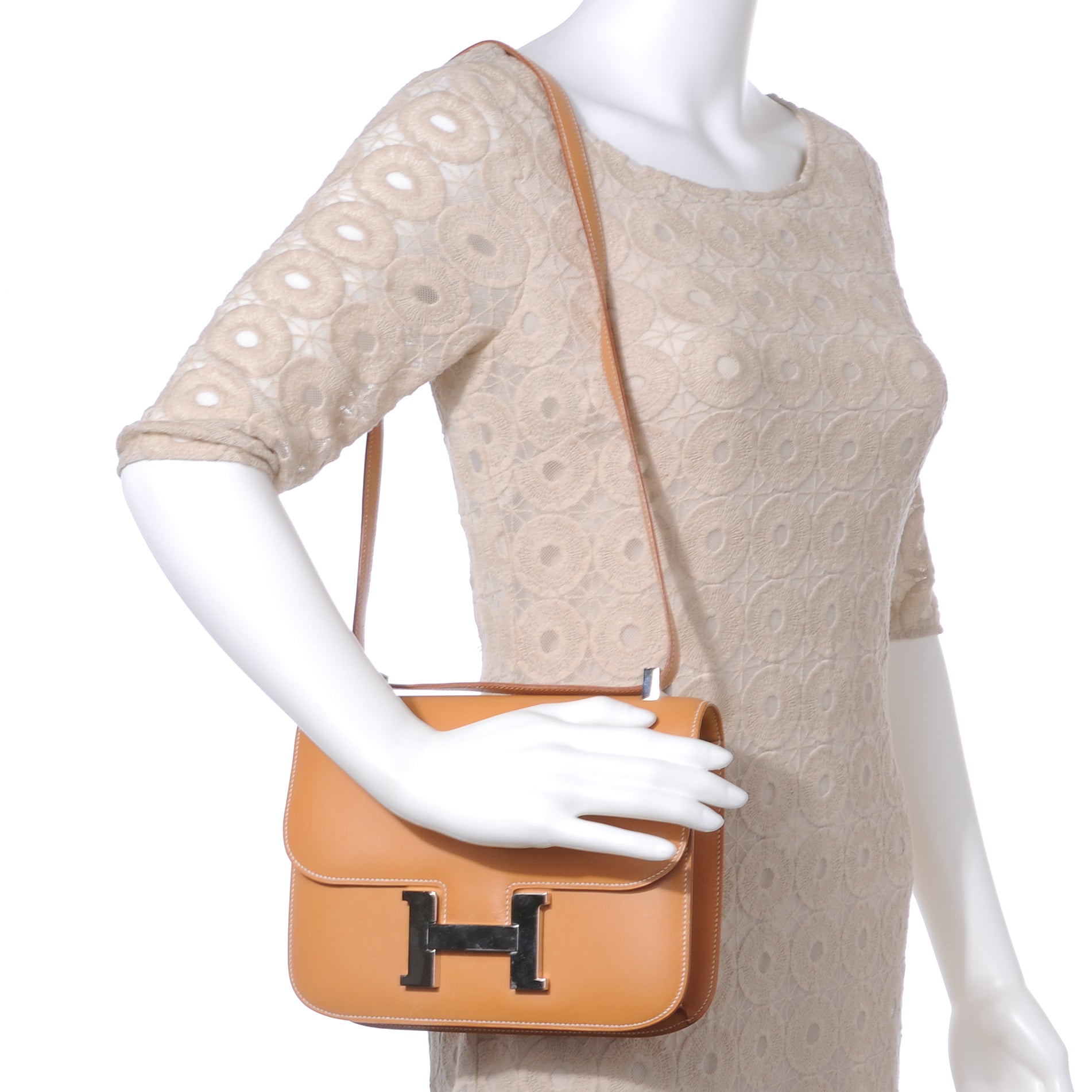 Hermes Vache Natural Constance 23 2 of 7
