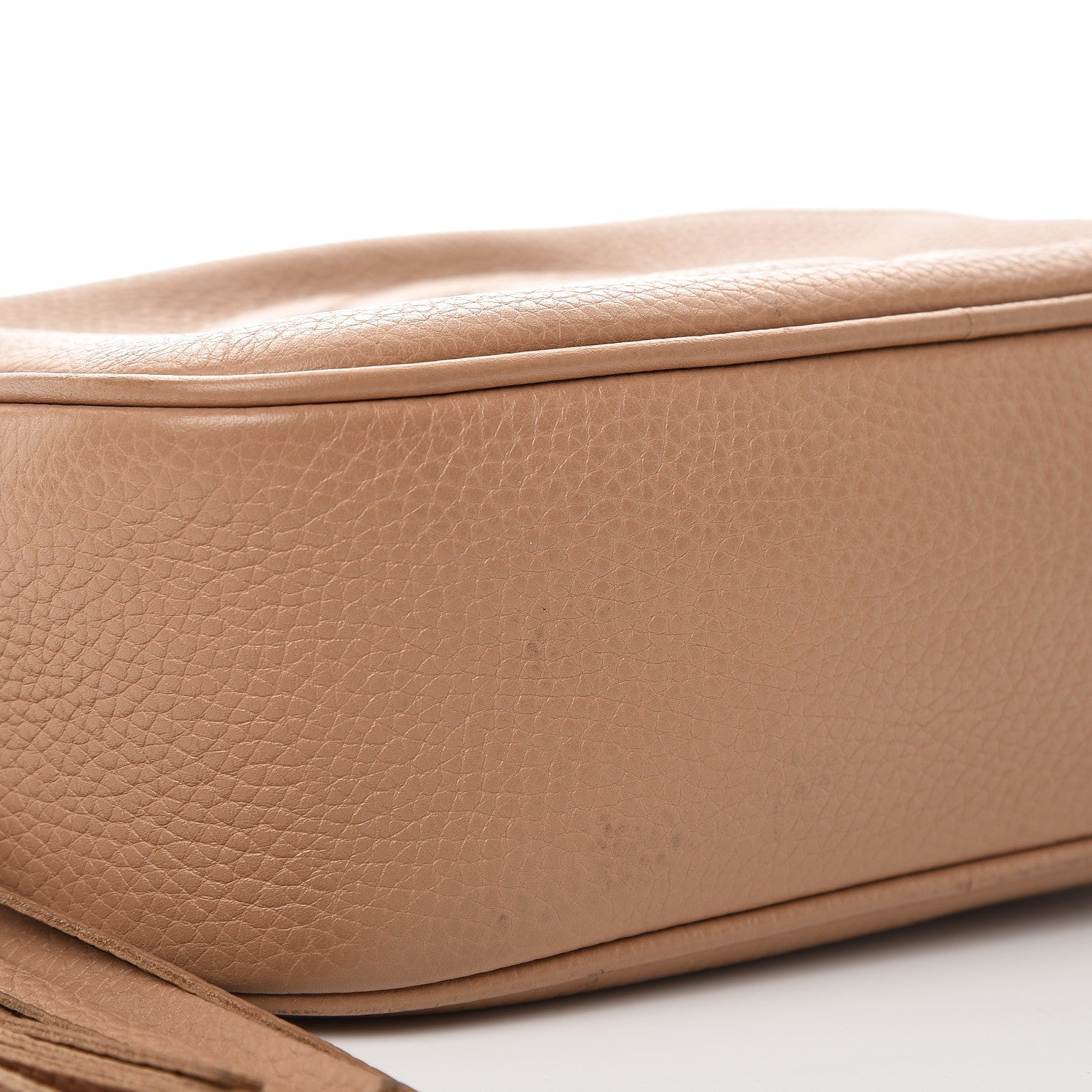 Gucci Pebbled Calfskin Small Soho Disco Bag Camelia 8 of 10
