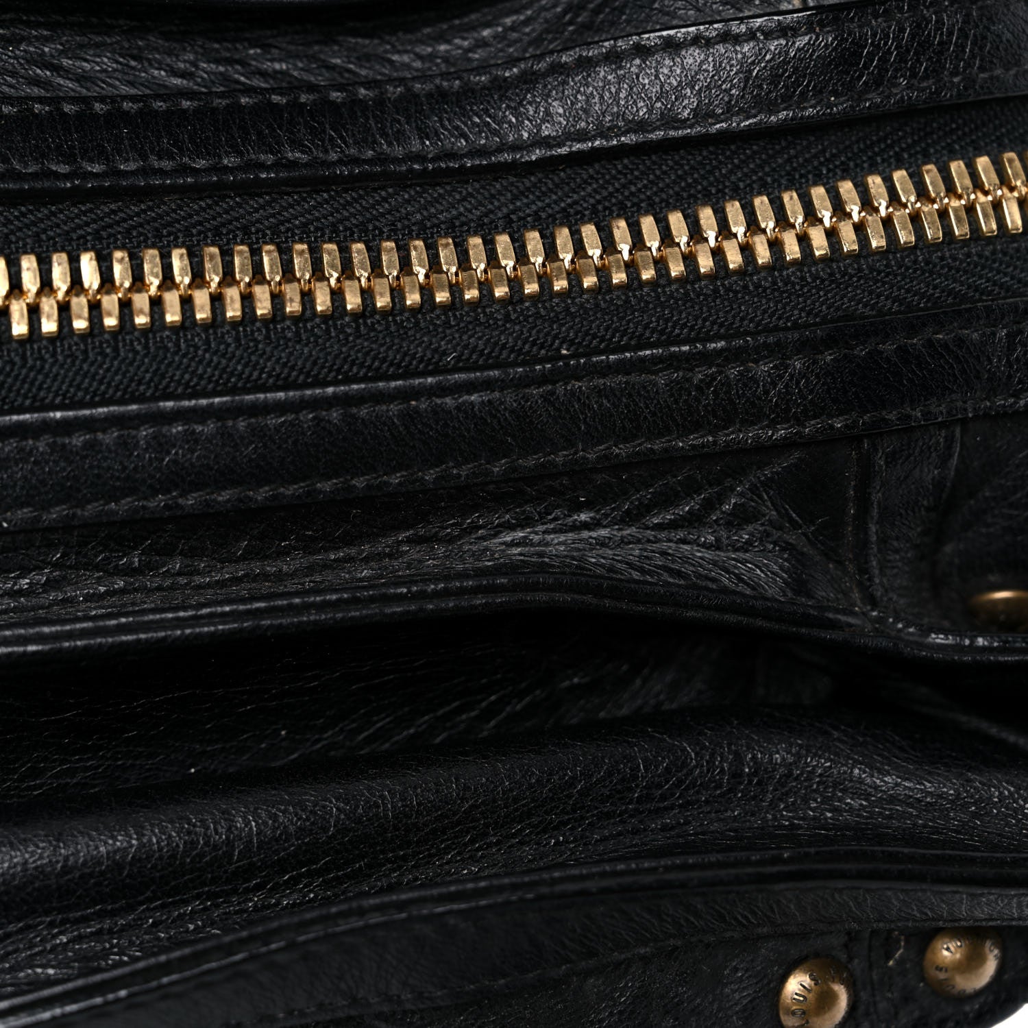 Louis Vuitton Lambskin Riveting Black 18 of 20