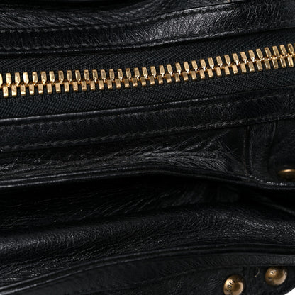 Louis Vuitton Lambskin Riveting Black 18 of 20