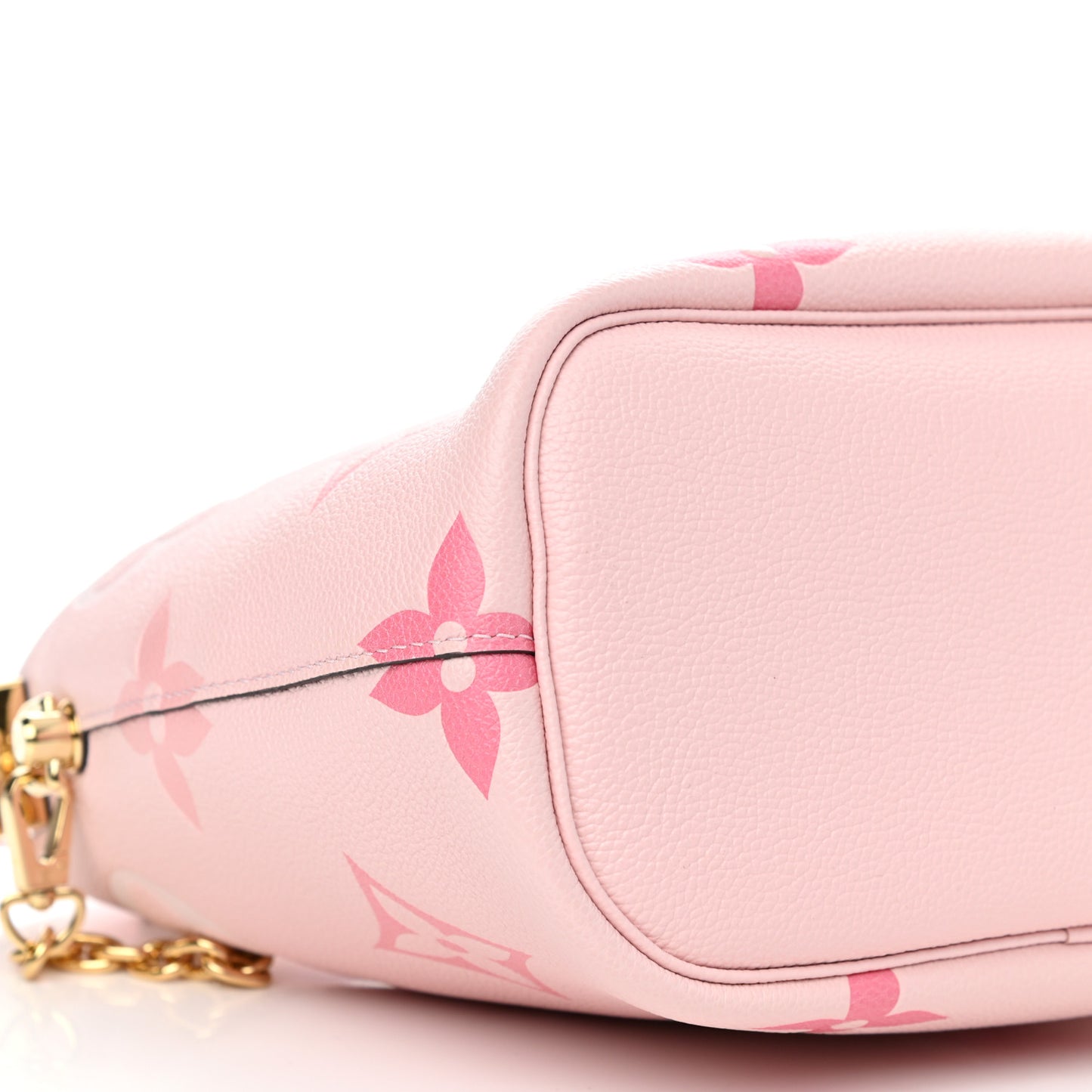 Empreinte Monogram Giant By The Pool Marshmallow Hobo PM Bouton De Rose