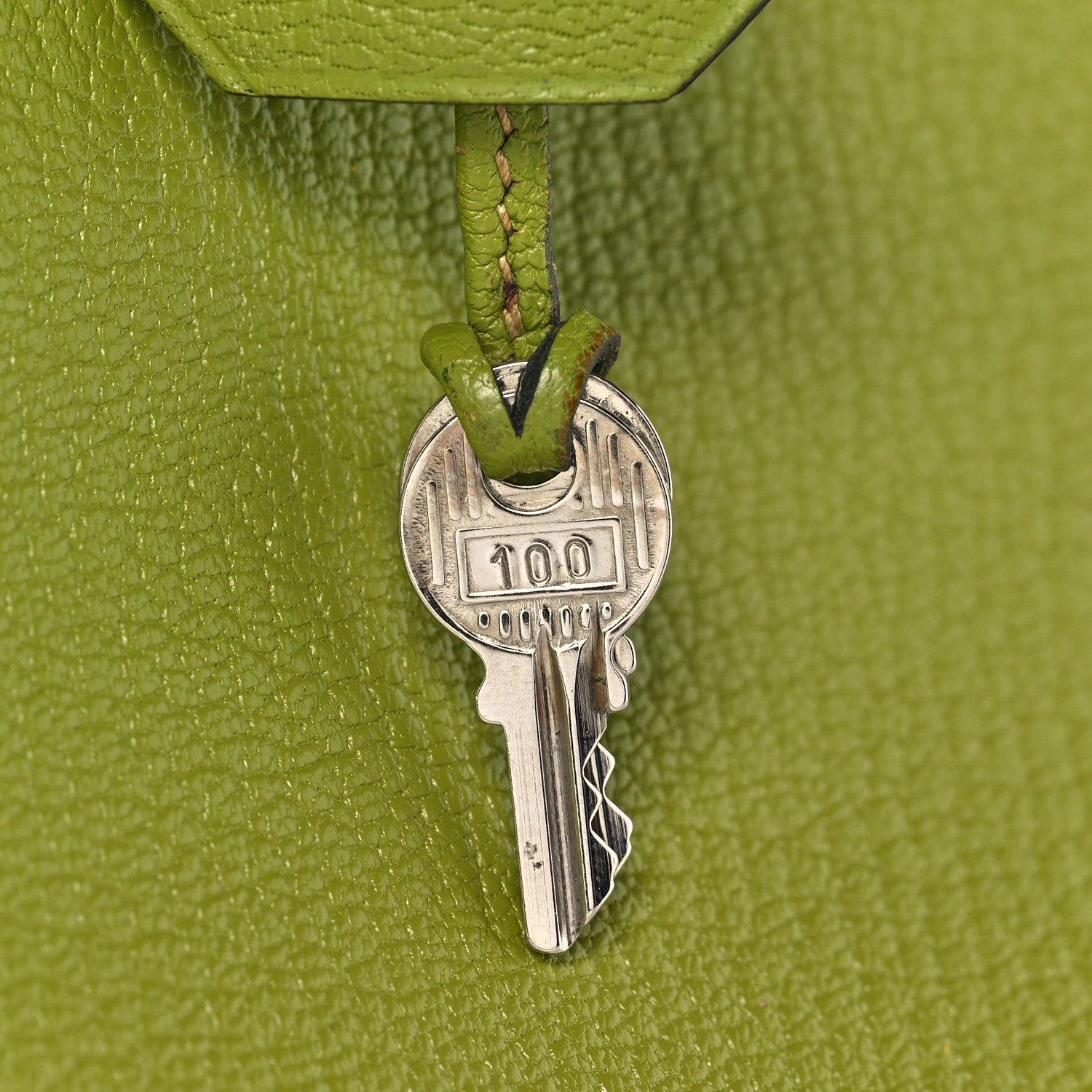 Hermes Chevre Mysore Bi-Color Birkin 30 Vert Anis Vert Chartreuse 34 of 39