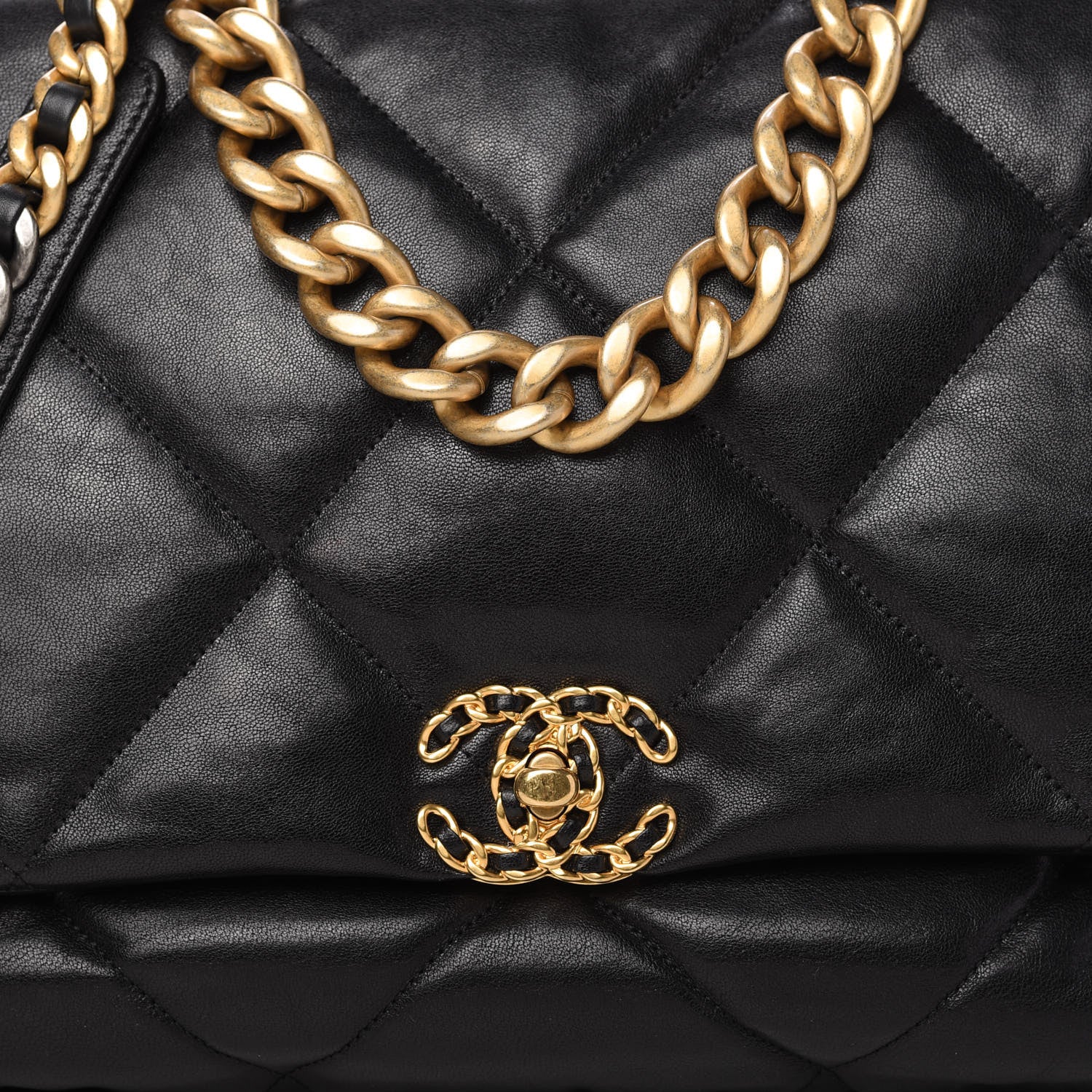 Chanel Goatskin Quilted Maxi Chanel 19 Flap Black 10 of 10