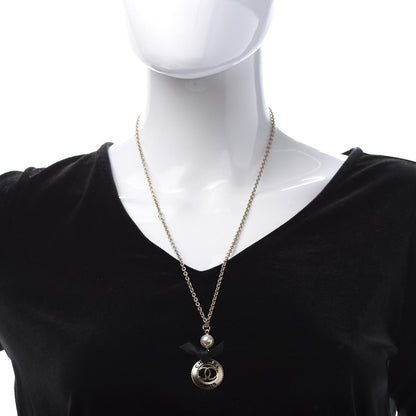 Chanel Pearl CC Medallion Necklace Gold 2 of 6
