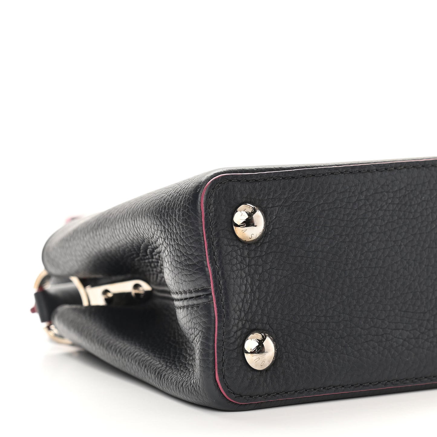Taurillon Capucines PM Black