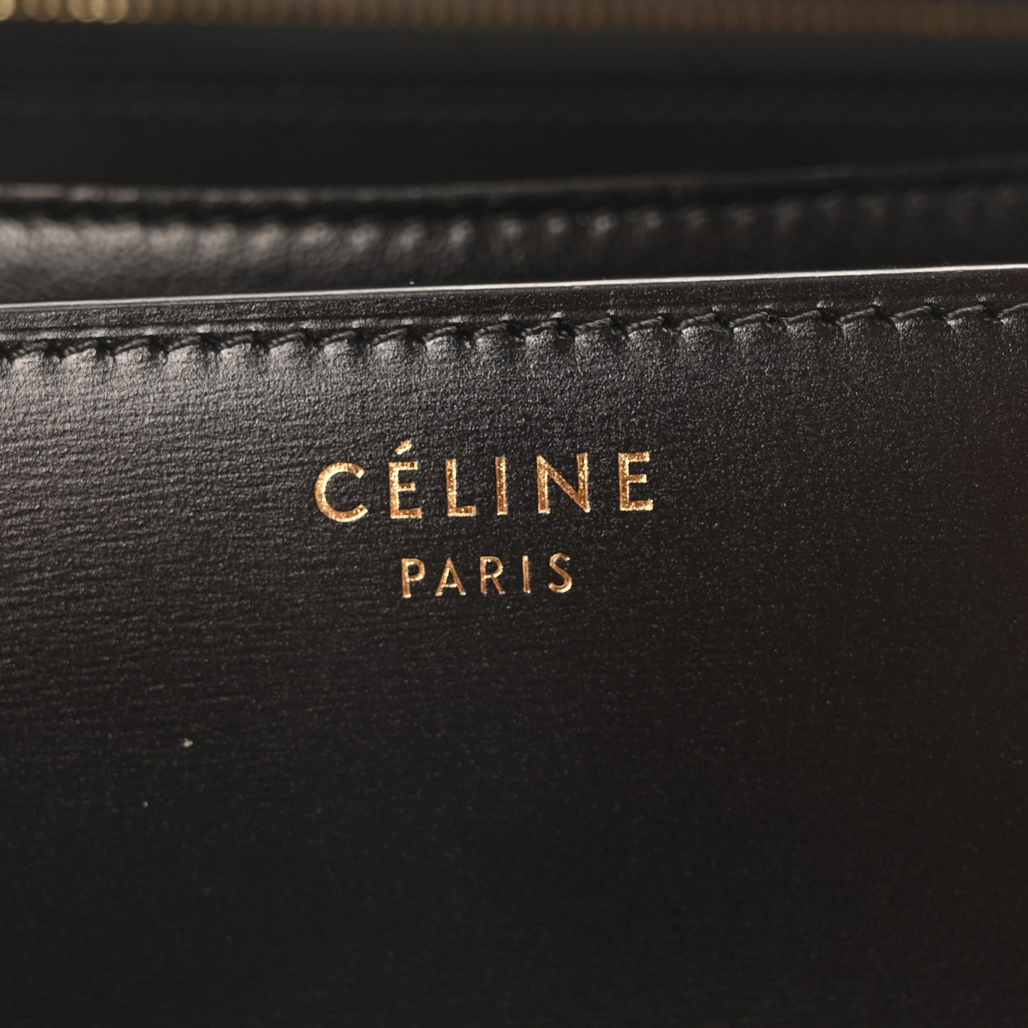 Box Calfskin Medium Classic Box Flap Bag Black