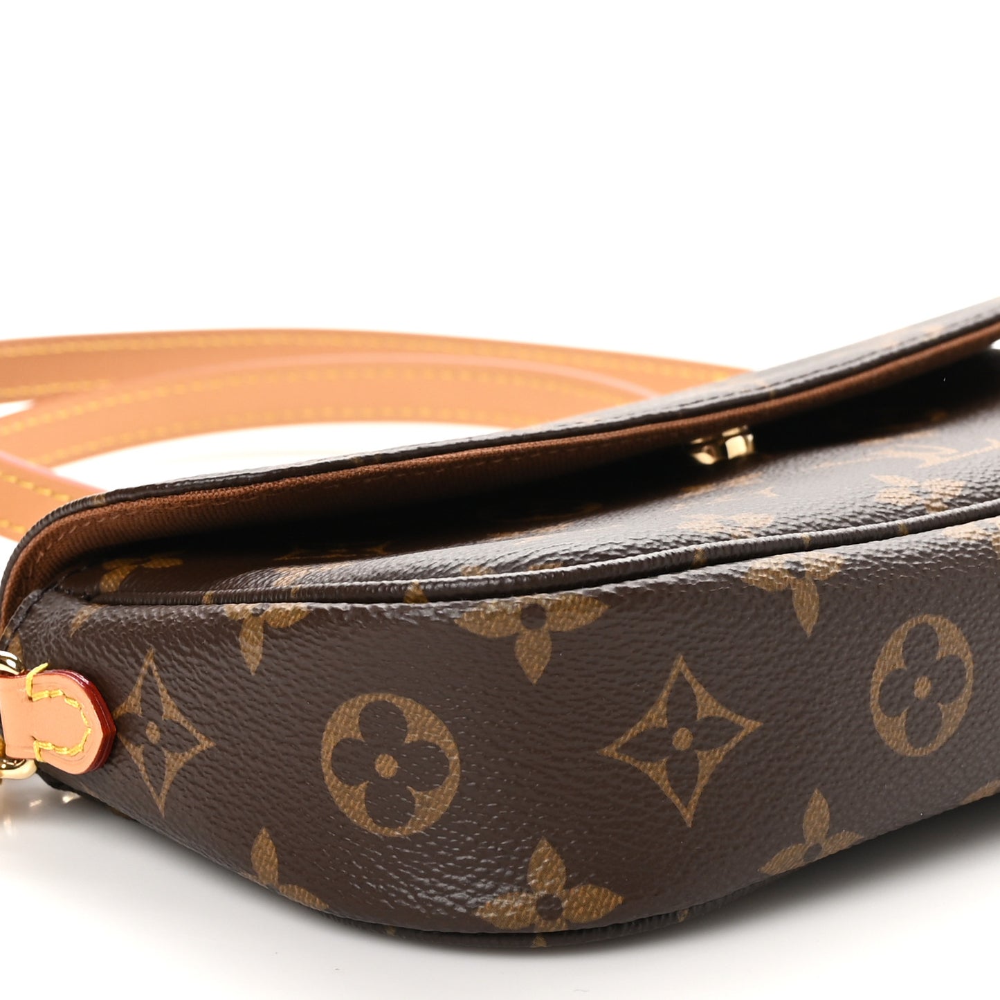 Monogram Ivy Wallet On Chain