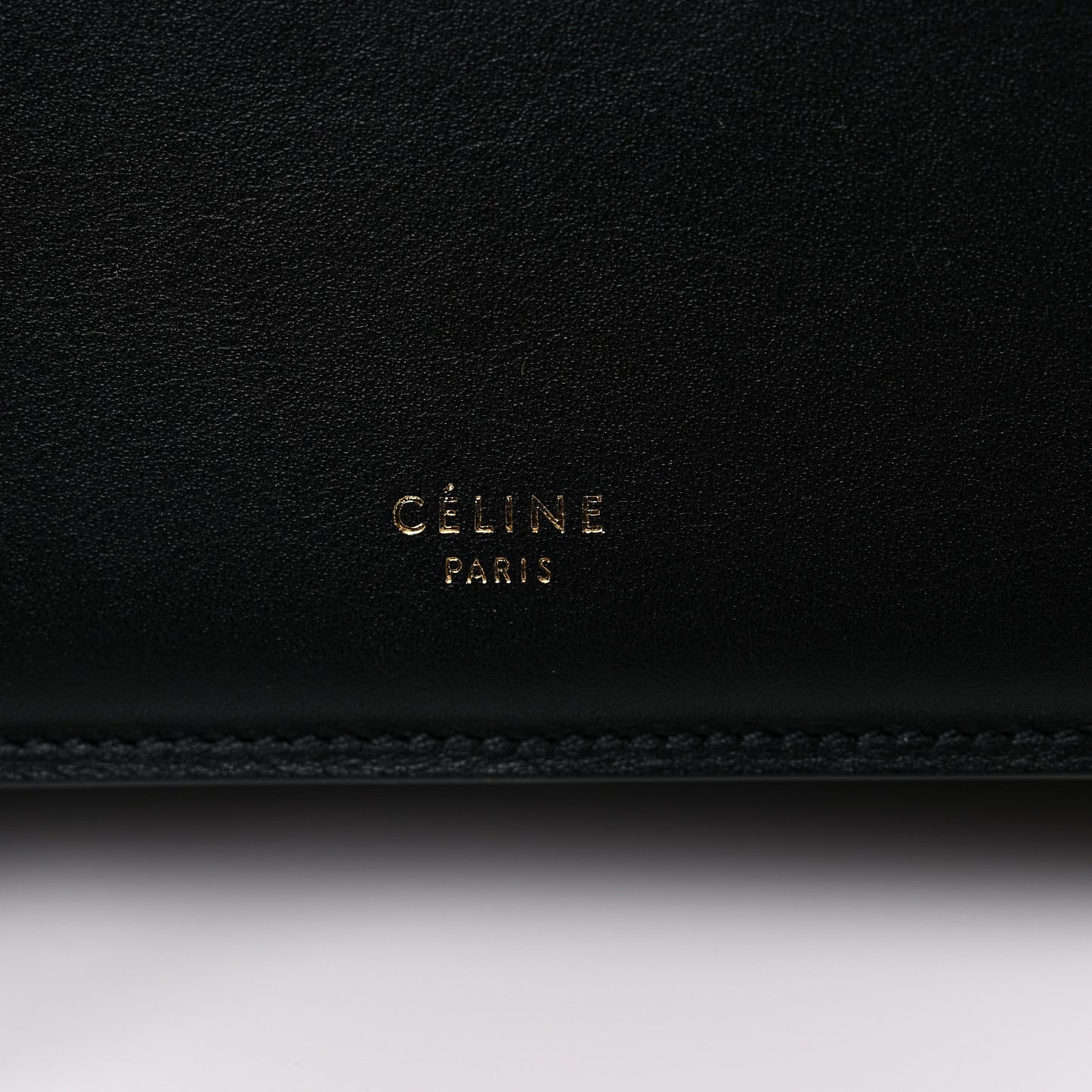 Smooth Calfskin Medium Clasp Shoulder Bag Black