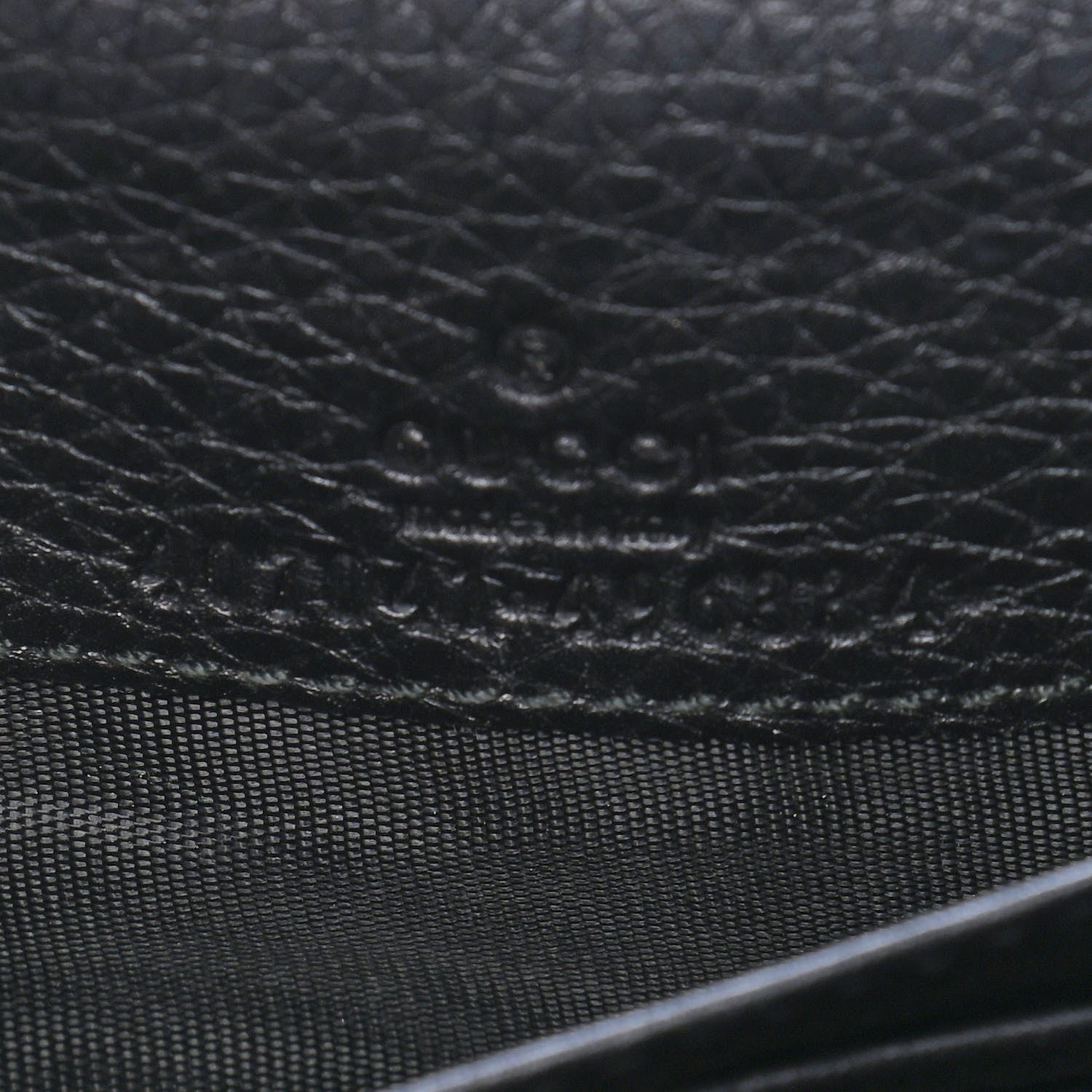 Gucci Pebbled Calfskin Soho Wallet on Chain Black 6 of 9