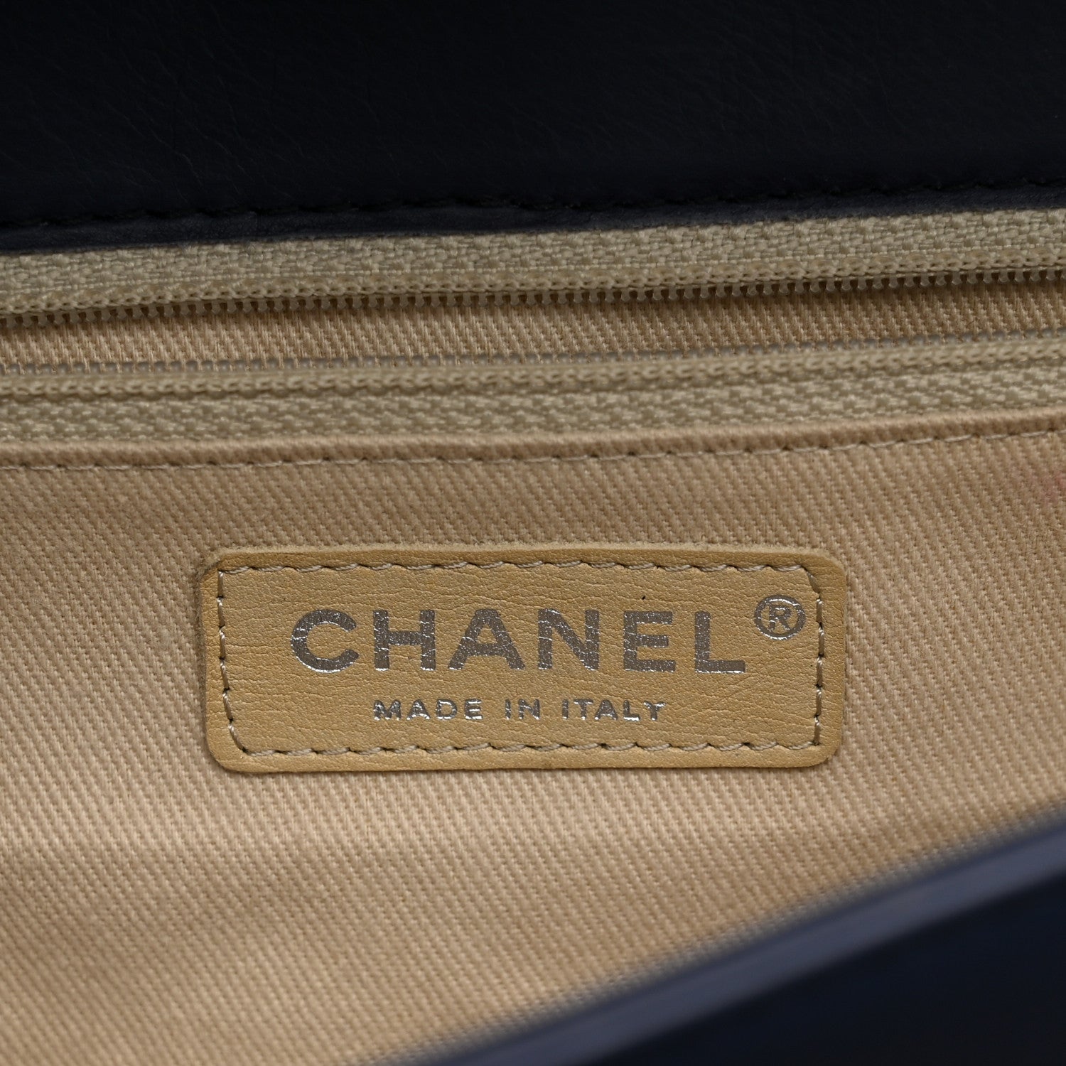 Chanel Distressed Calfskin Hamptons Accordion Flap Blue 7 of 12