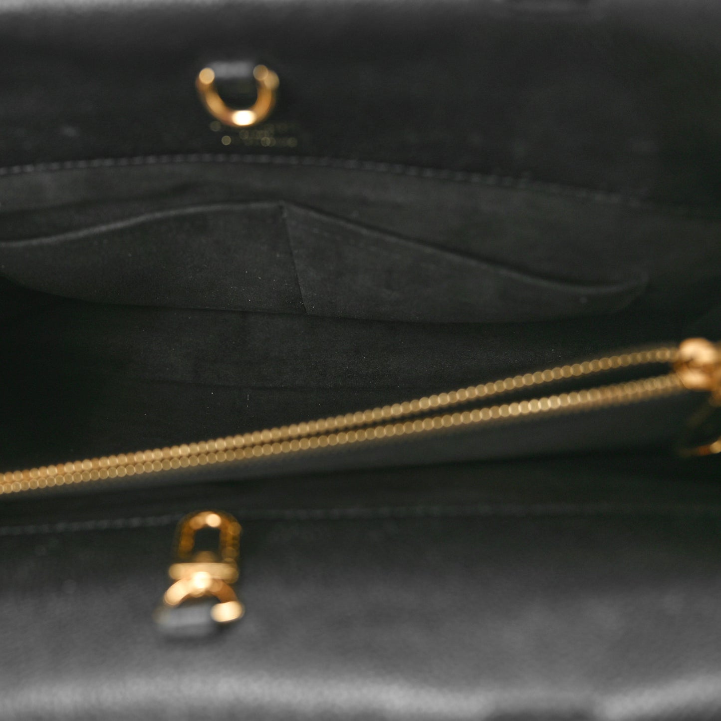 Monogram Venus Black