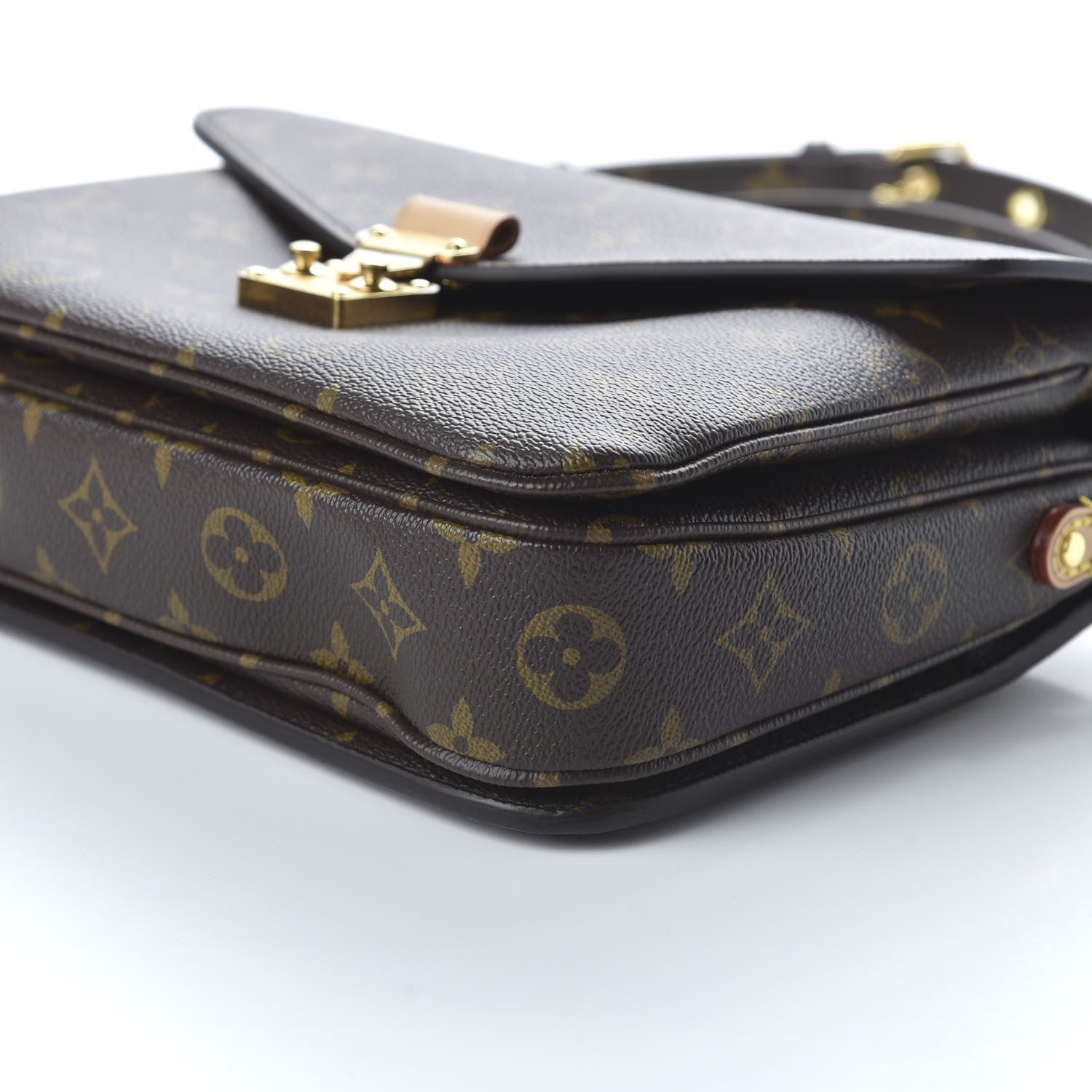 Louis Vuitton Monogram Pochette Metis 7 of 10