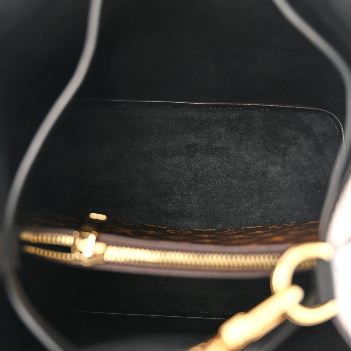 LOUIS VUITTON Monogram Neonoe MM Black