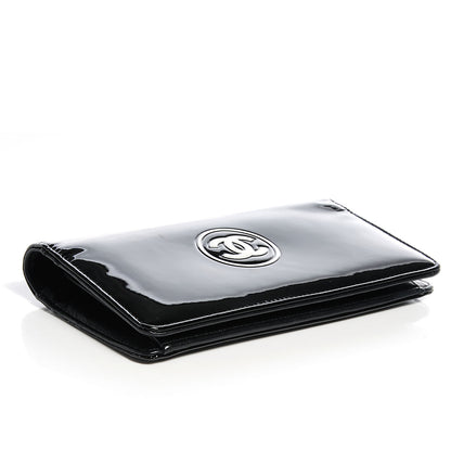 Chanel Patent CC Yen Wallet Black White 4 of 8
