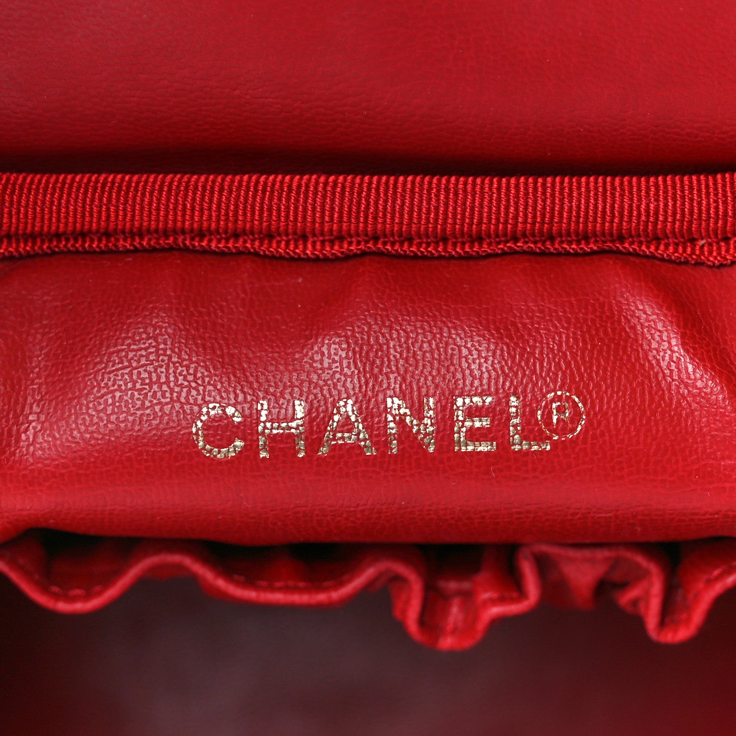 Chanel Caviar Vanity Cosmetic Case Red 6 of 13