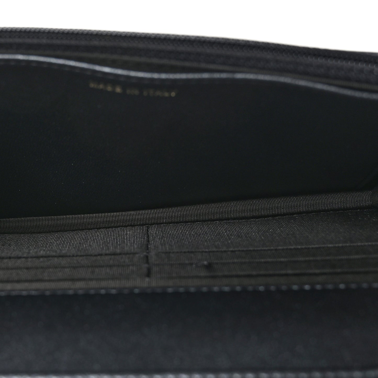 Iridescent Lambskin Quilted Pearl Wallet On Chain WOC Black