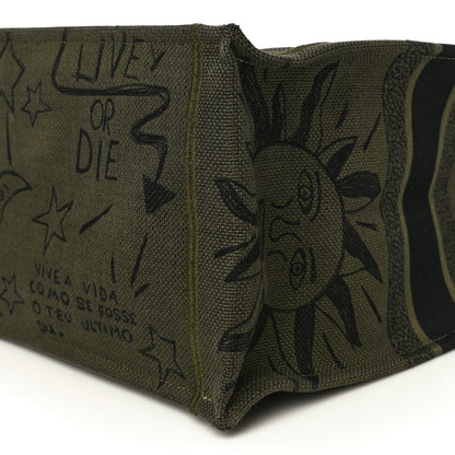 Christian Dior Canvas Embroidered Graffiti Book Tote Vert 6 of 11