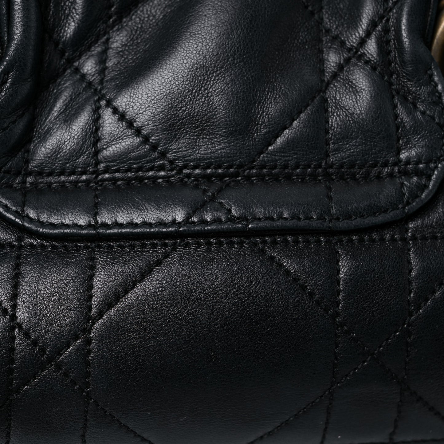 Lambskin Cannage Flap Shoulder Bag Black
