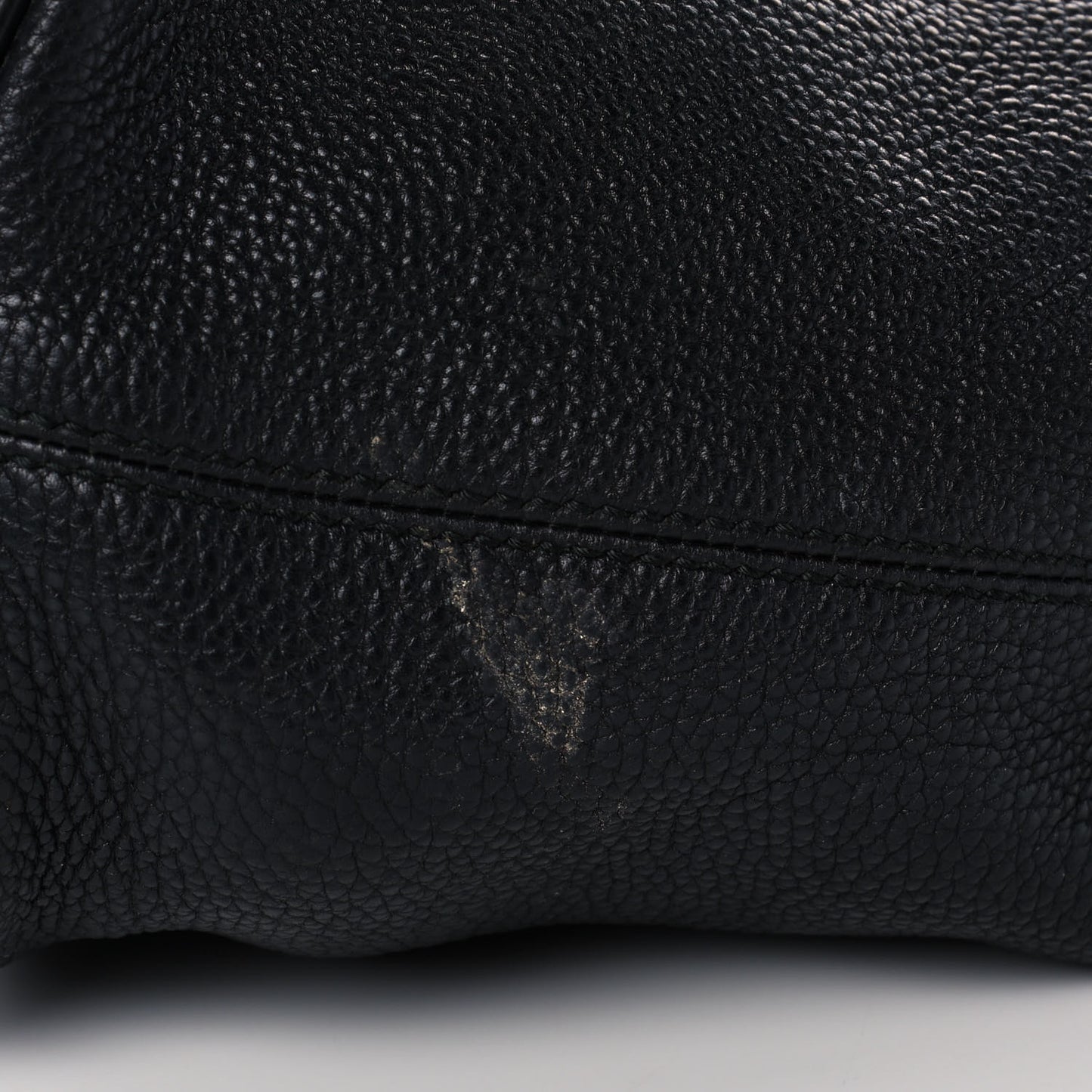 Pebbled Calfskin Large Soho Hobo Black