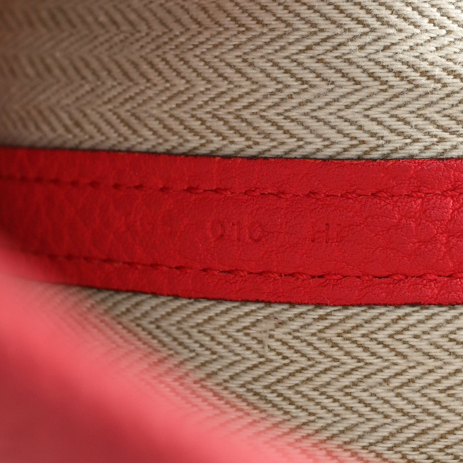 Hermes Negonda Garden Party 30 TPM Bougainvillea 7 of 10