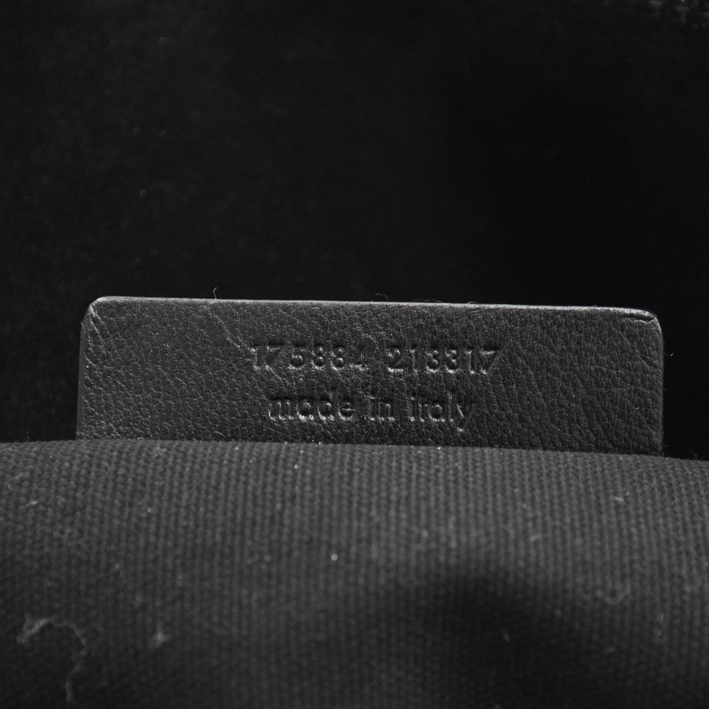 Leather Medium Downtown Tote Black