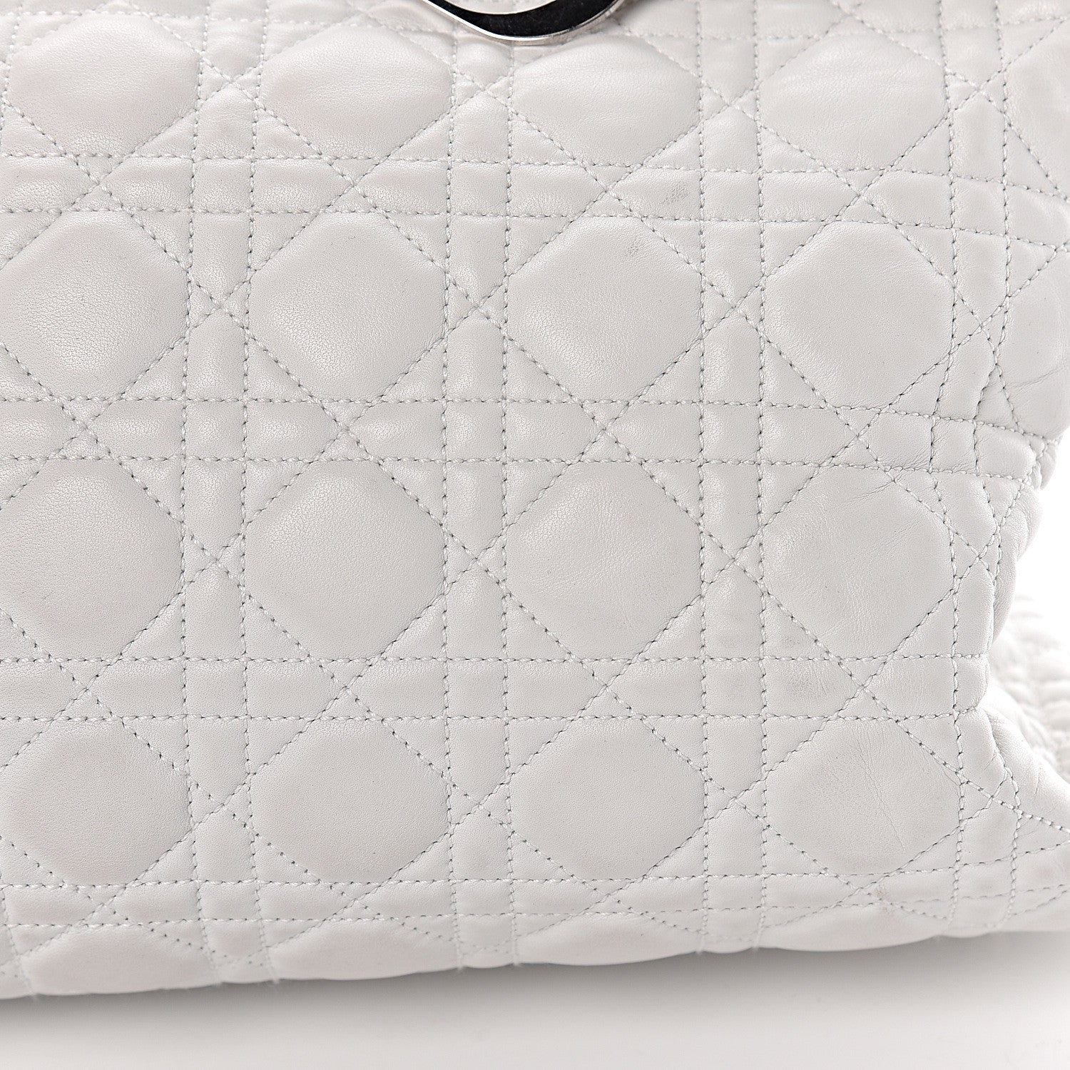 Christian Dior Lambskin Cannage Large Dior Soft Shopping Tote White 18 of 26