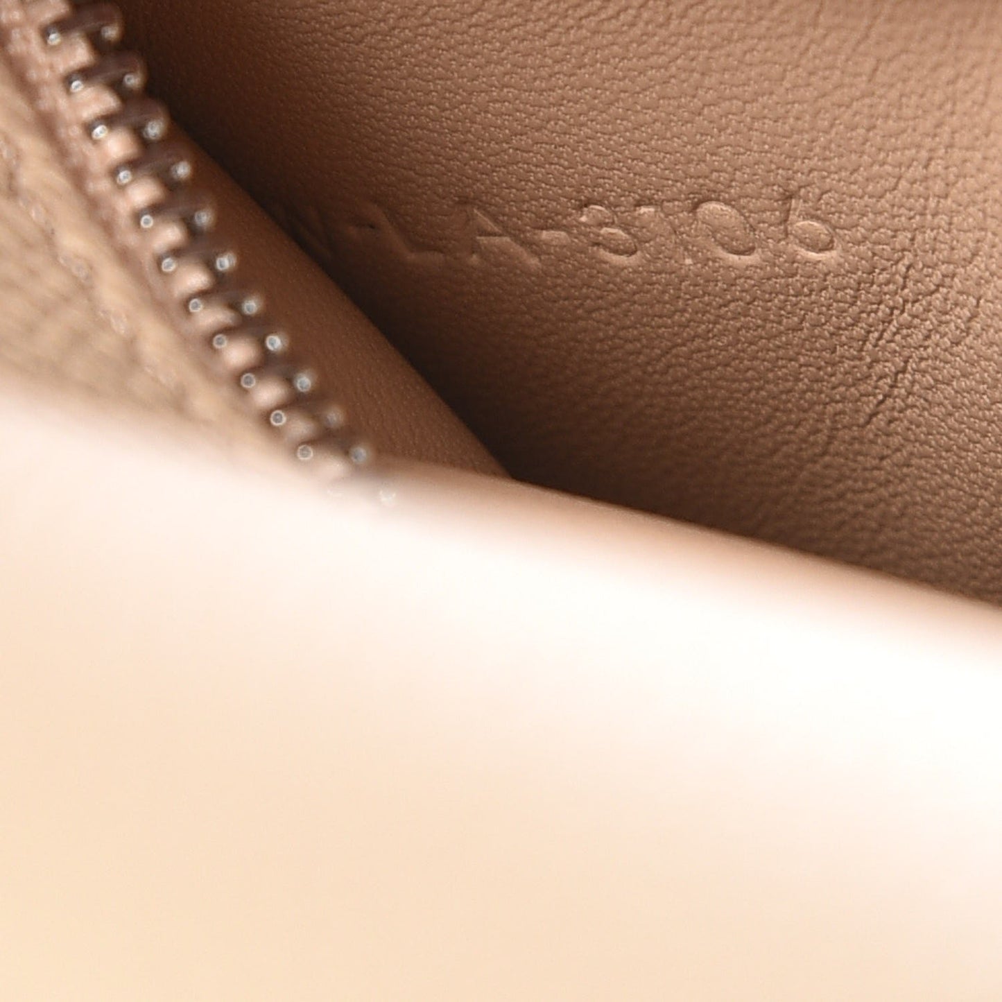 Grained Calfskin Compact Trotteur Ballerina