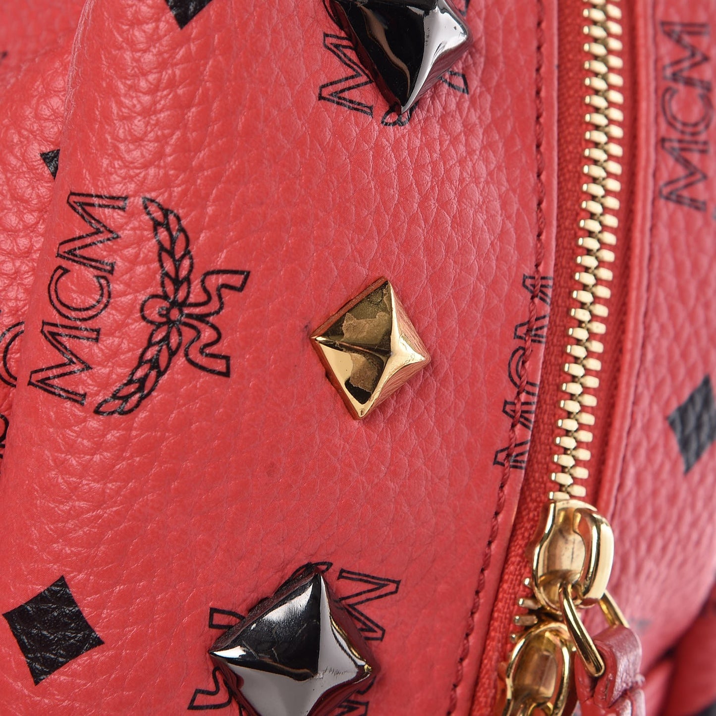 Visetos Studded Small Stark Backpack Corail