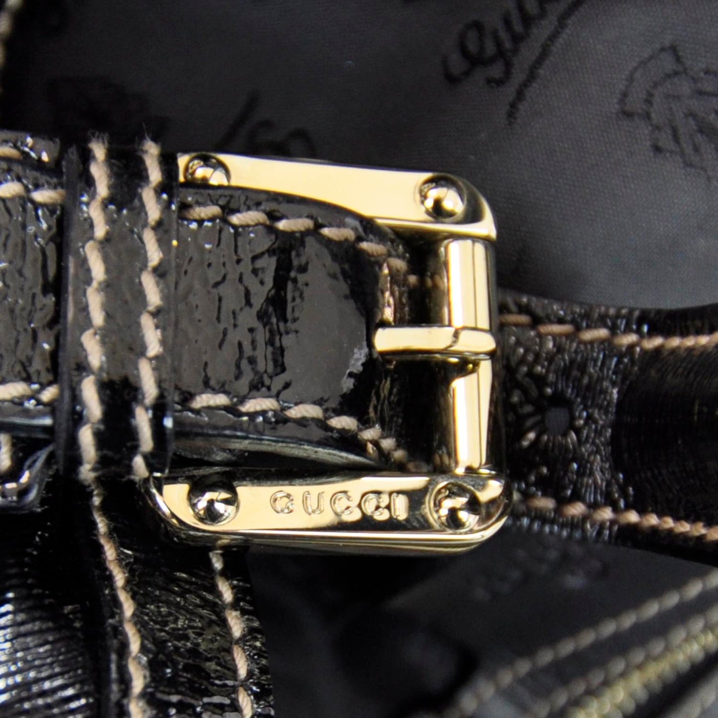 Dialux Medium Britt Tote Black