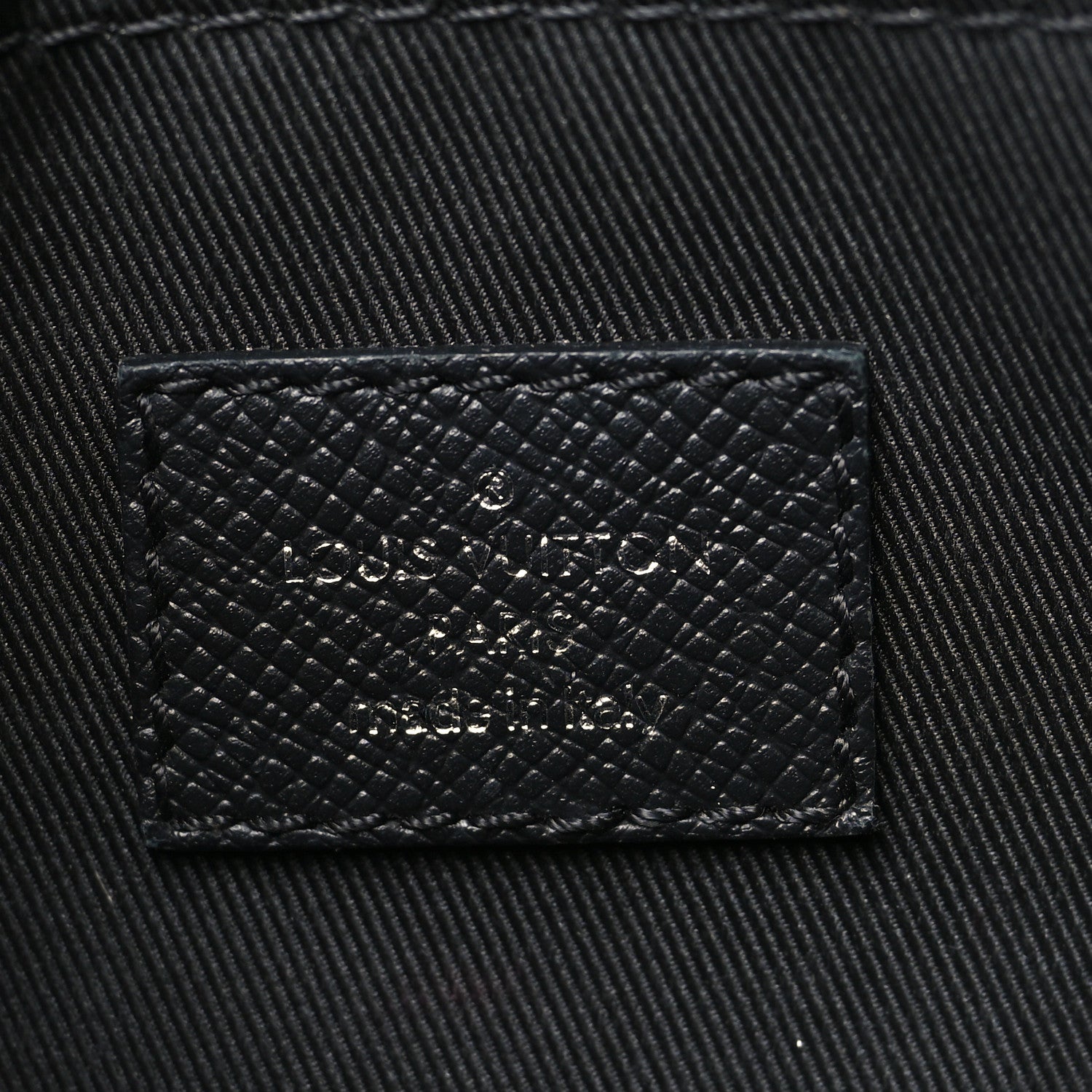Louis Vuitton Taiga Monogram Eclipse Outdoor Messenger Black 6 of 11