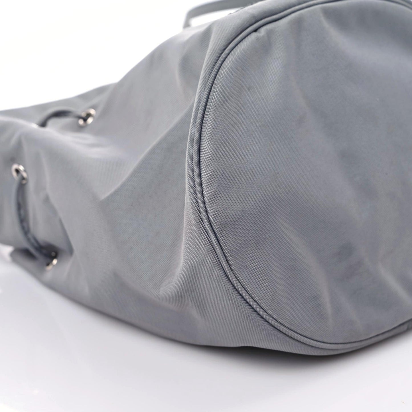Nylon Wheel Logo Bucket Bag XS Gris Cendre