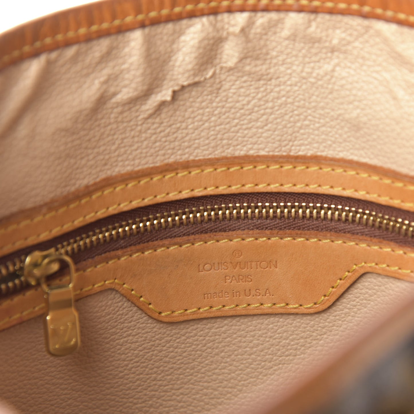Monogram Petit Bucket 23