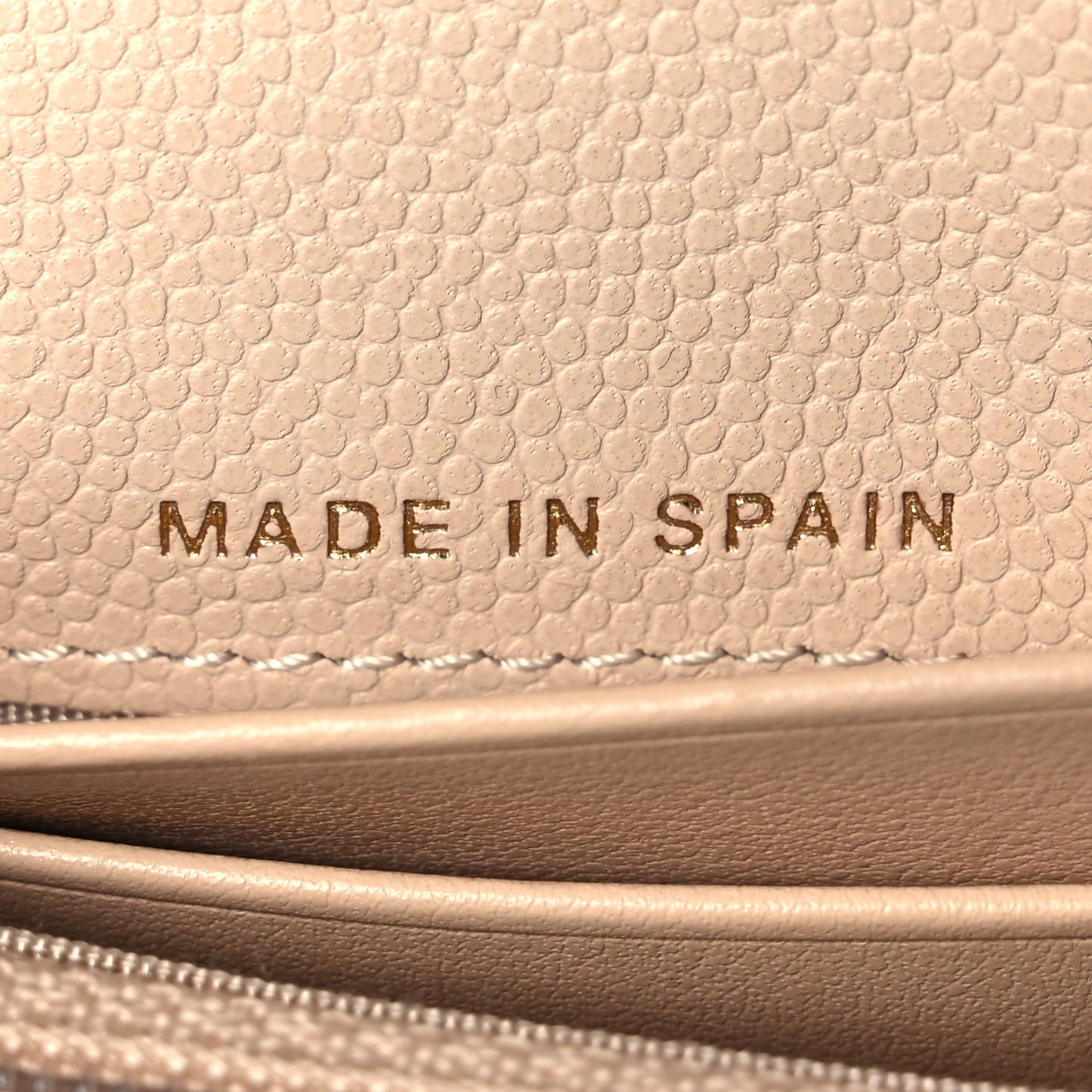 Caviar Pearl Quilted Coco Candy Wallet Beige