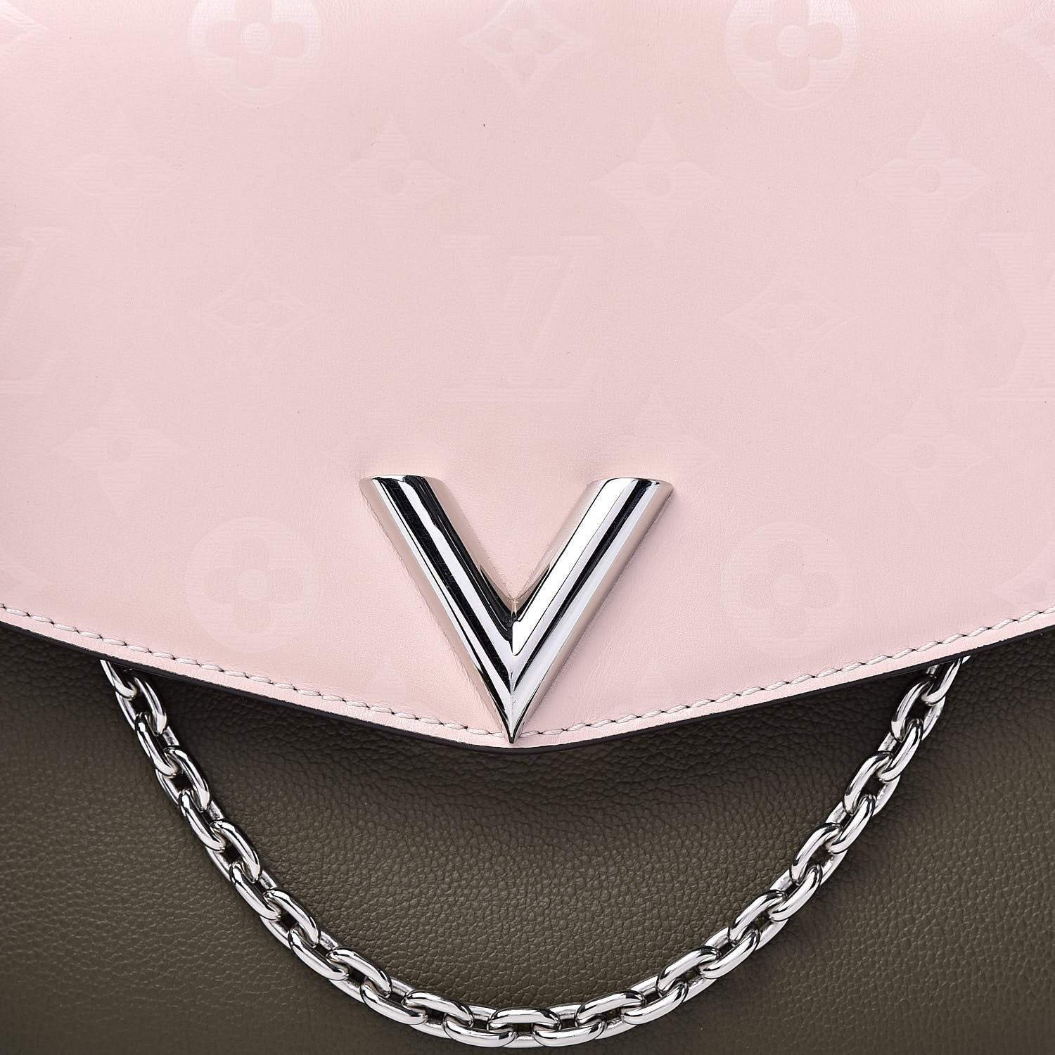 Louis Vuitton Calfskin Very Messenger Kaki 9 of 10