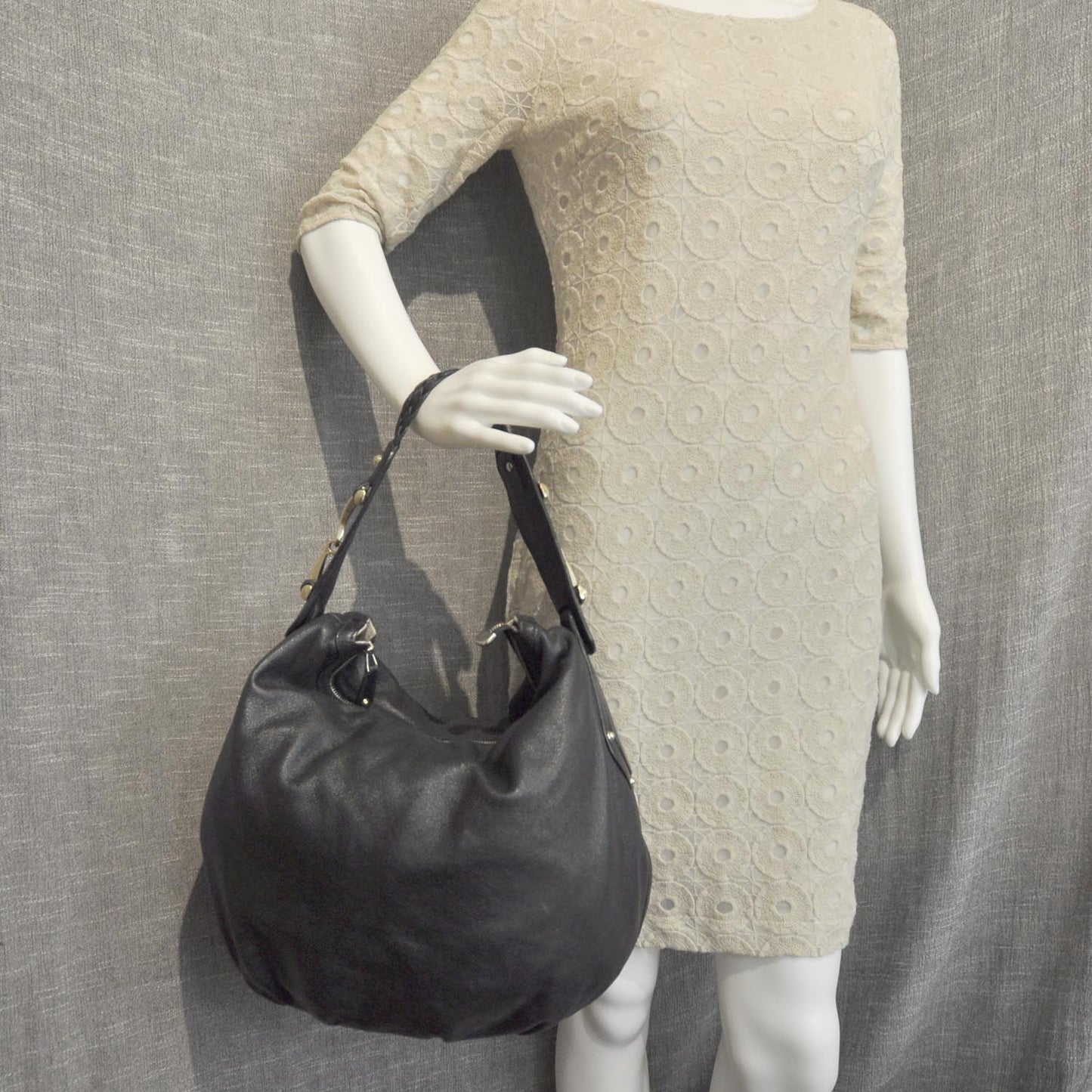 Leather Pelham Medium Hobo Black