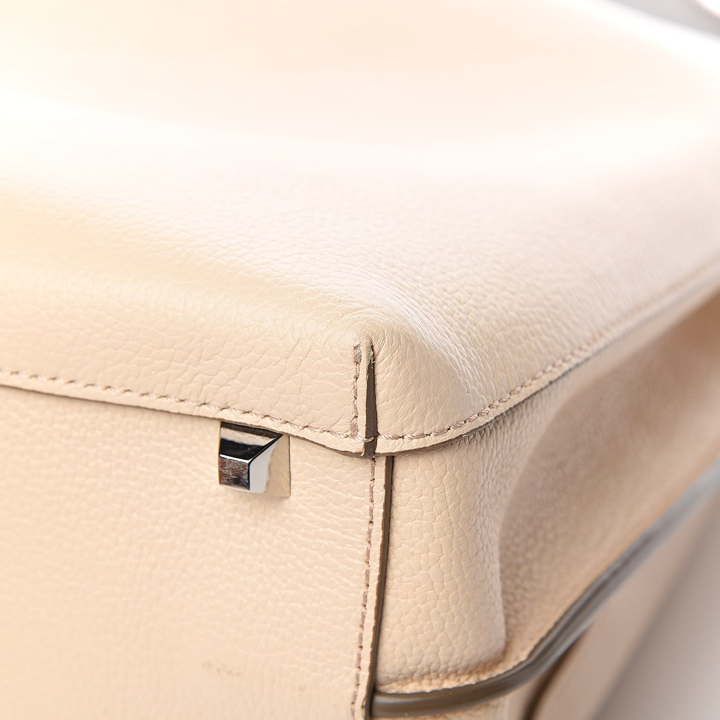Grained Calfskin Large Milla Hobo Natural