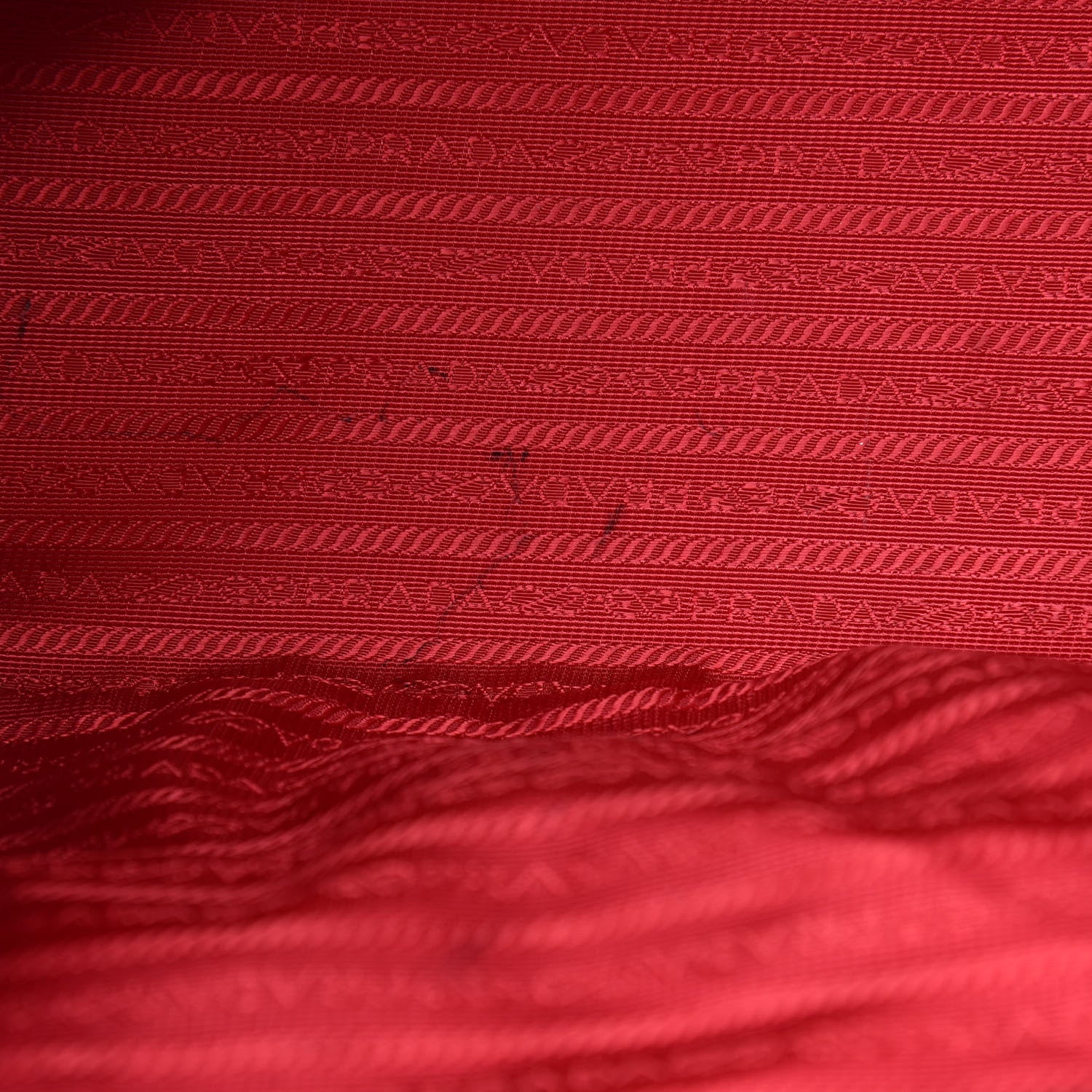 Prada Vitello Daino Side Zip Tote Rosso 15 of 15