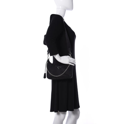 Prada Nylon Re-Edition 2005 Shoulder Bag Black 2 of 9