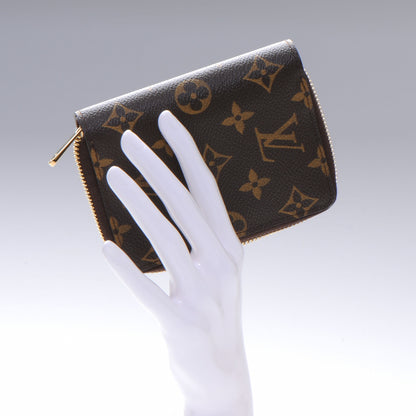 Louis Vuitton Monogram Zippy Agenda Wallet 2 of 9
